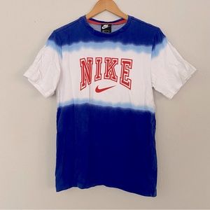 Nike Short Sleeve T-Shirt